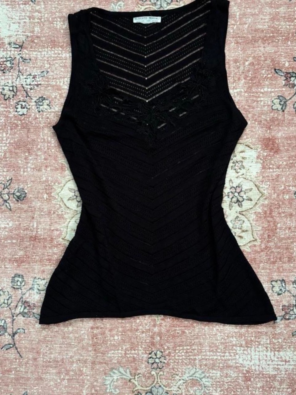Alberto Makali Top